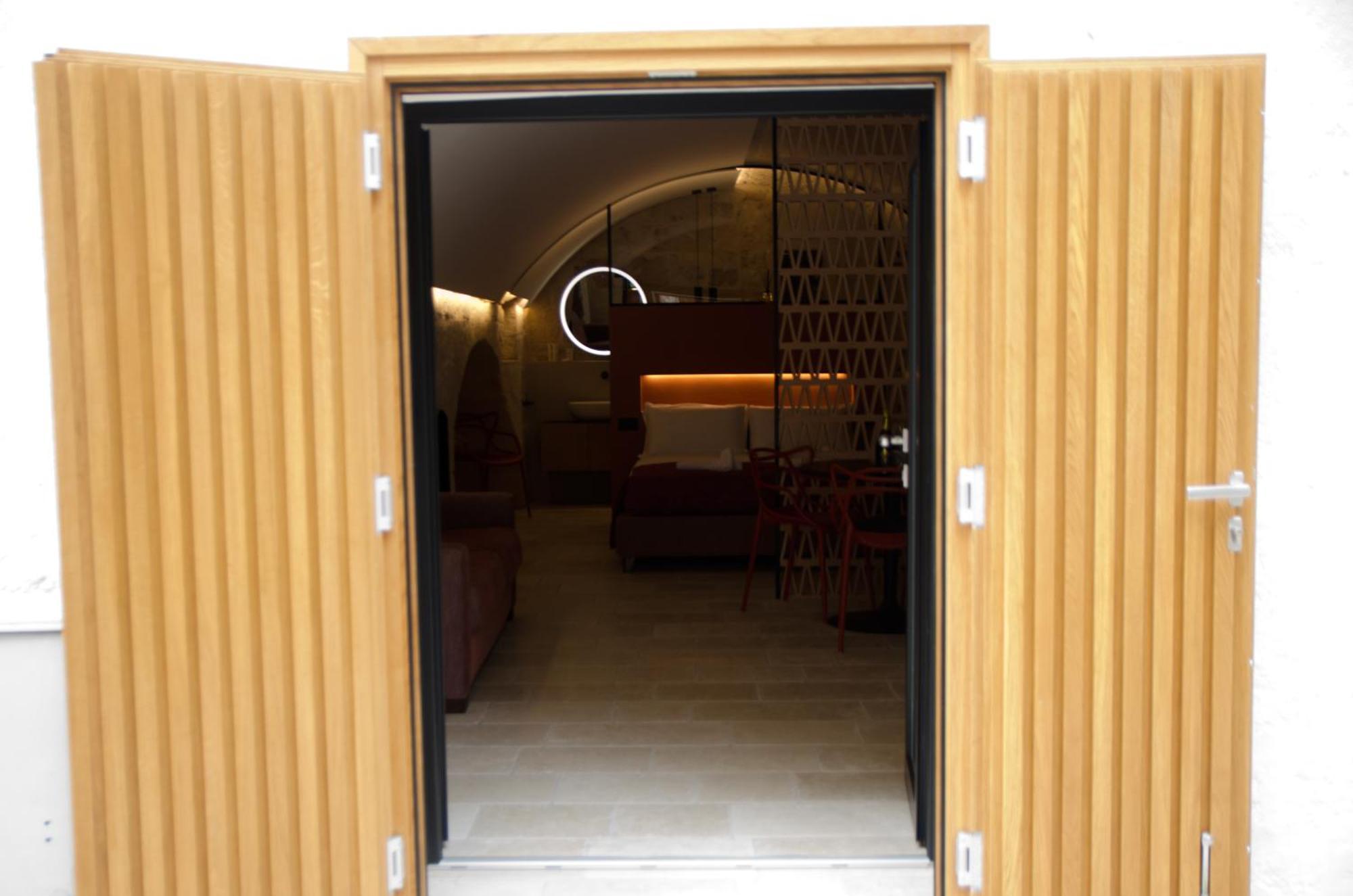 Suite Santa Caterina Монополи Экстерьер фото